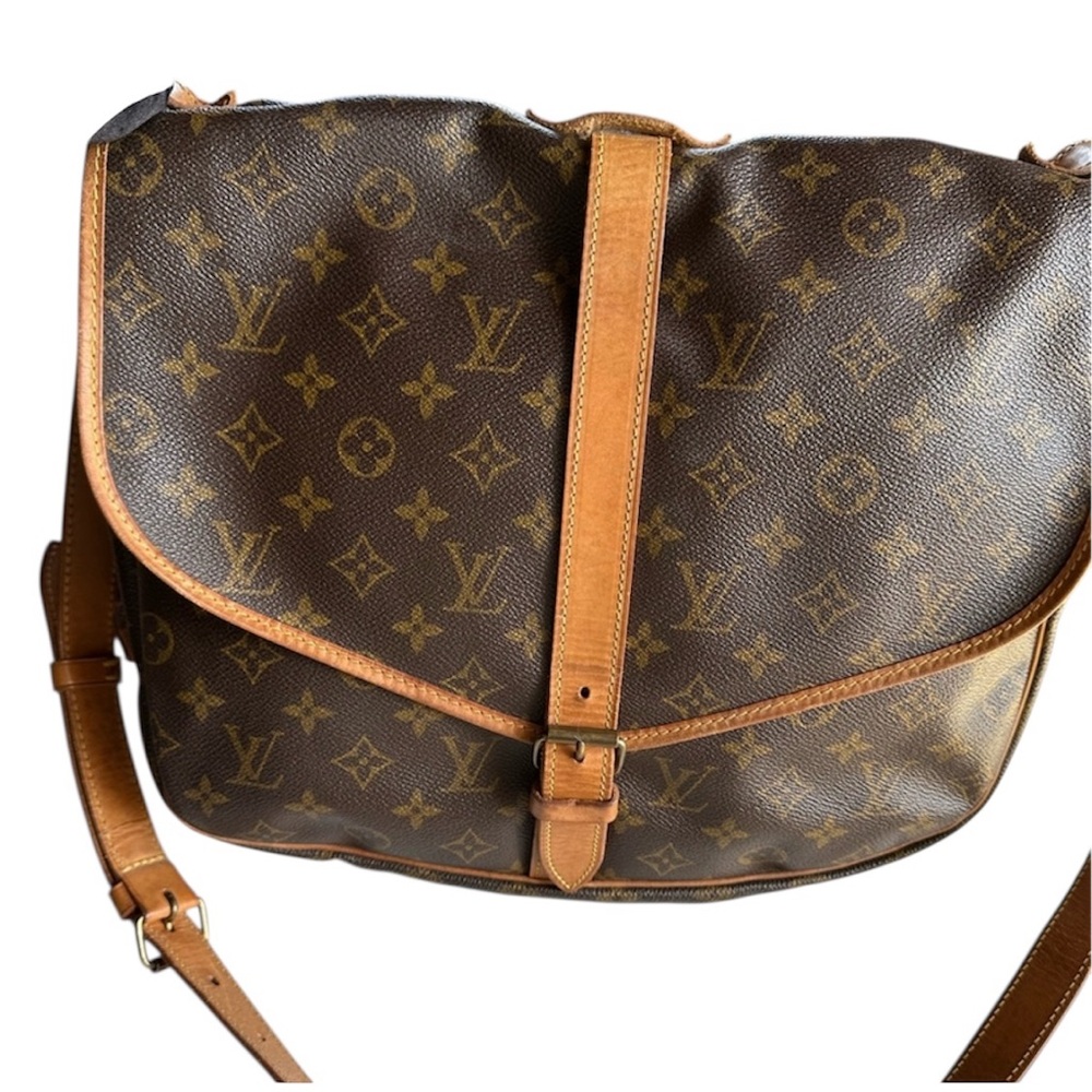 Stunning Monogram Messenger Bag - image 3
